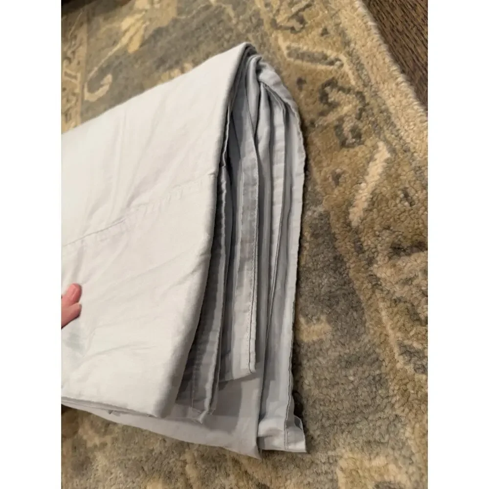 Boll & Branch King Flat Sheet Signature Fabric 100% Organic Cotton Light Gray